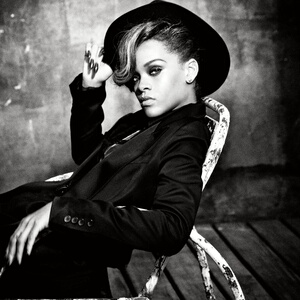  Rihanna 